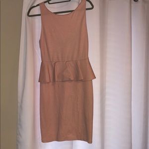 Alice and Olivia light pink shimmer dress